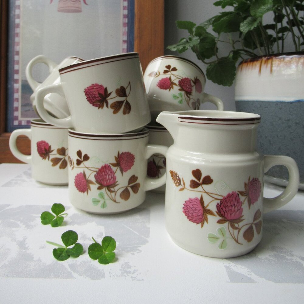 Tea Set 6 Mugs + Creamer Clover by Ming Pao China
